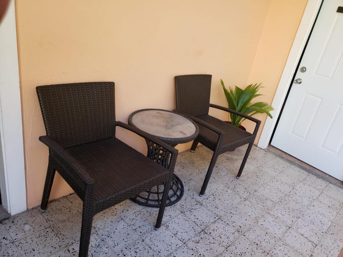 Midtown Guest House Charlotte Amalie Exterior foto